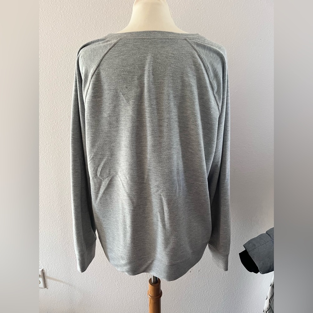 Xersion Gray basic sweatshirt - Picture 4 of 5